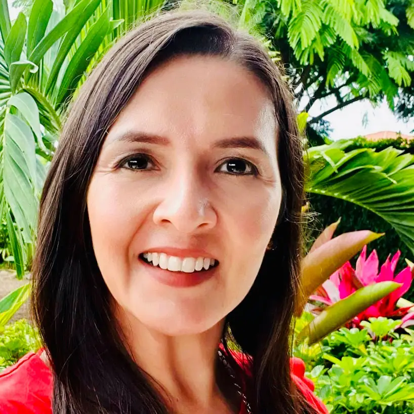 Gina Izaguirre